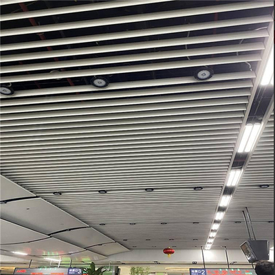 سیستم سقف بافل گلوله ای شکل اکسترود شده سقف فلزی آلومینیومی 50x150