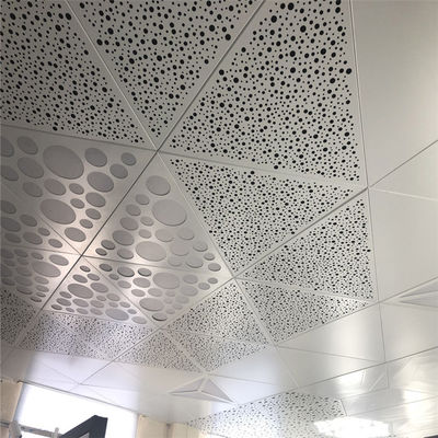 فروش داغ سقف فلزی آلومینیومی 1200X1200X1200، سقف پانل آلومینیومی مثلثی کلیپسی