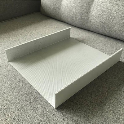 سقف فلزی آلومینیومی 50x150 سقف U بافلی Ultra Micro Perforation