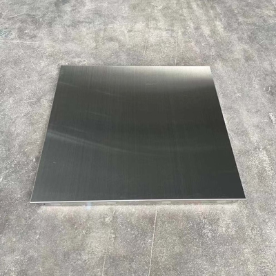 سطح آینه مویی سقفی از جنس استنلس استیل 0.5 میلی متری SS304