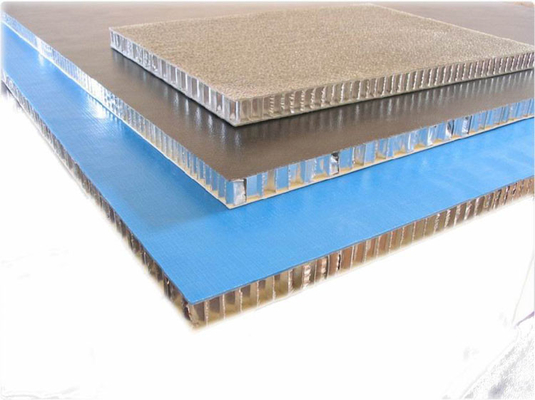 پانل لانه زنبوری آلومینیومی ضد آب 1500x2000mm ضخامت 0.7mm
