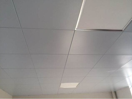 گیره 300x1200mm در سقف فلزی آلومینیومی برای مرکز همایش
