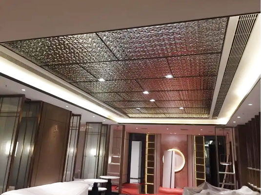 سقف فلزی آلومینیومی 30 میلی متری فولاد گالوانیزه قلاب موج دار روی سقف 600 * 1320 میلی متر