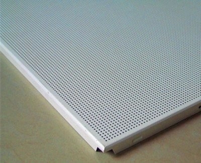 گیره آلومینیومی 600x600 میلی متر در سقف برای تزئین دیوار مرکز کنوانسیون