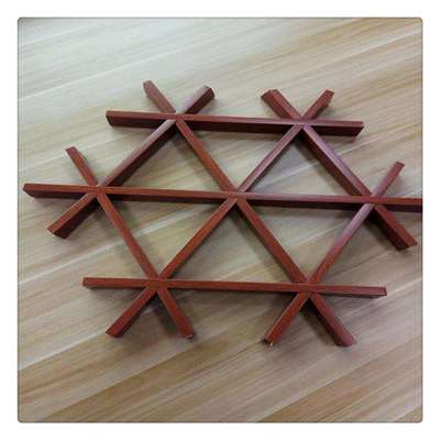 Outlet Extruded Grille Triangle Shaped Ceiling Design Light Weight