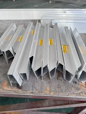 Indoor Outdoor Aluminum Tile Aluminum Ceiling Panels 1.0mm 1.2mm