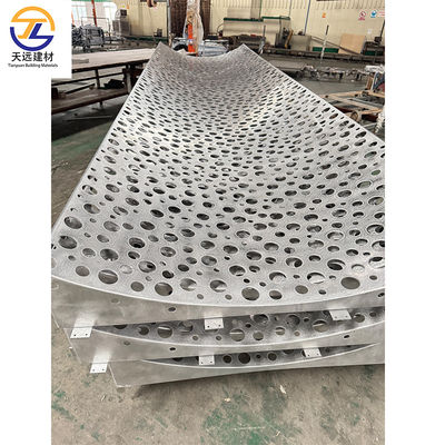 Ornament Solid Aluminum Curtain Wall Seamless Aluminium Ceiling Panel Anti Bacterial