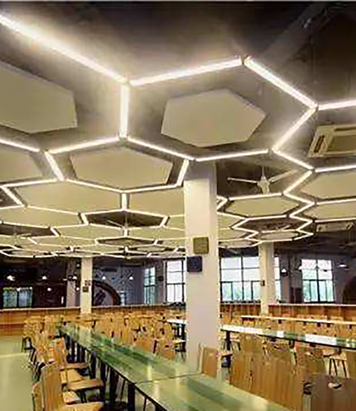 سقف فلزی آلومینیومی ضد آب 404x404x404x404x404x404 میلیمتر شکل زیبای بشقاب شش گوش
